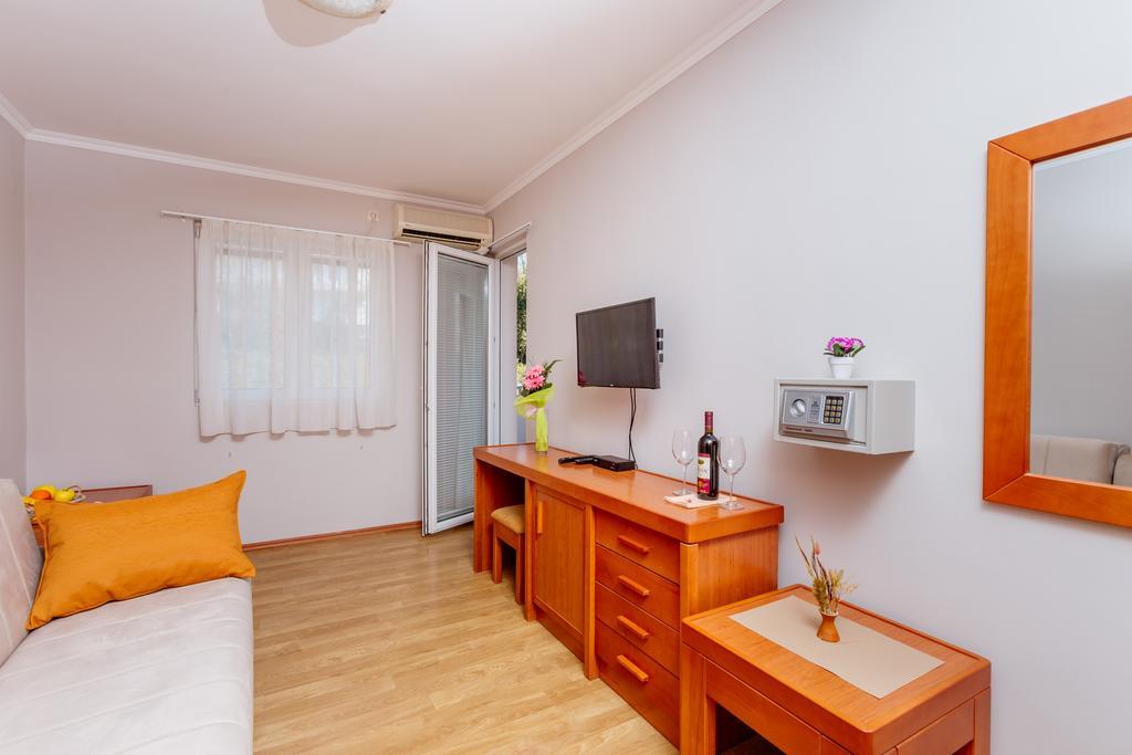טיווט Apartments Perper מראה חיצוני תמונה